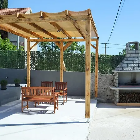 Mia Holiday home