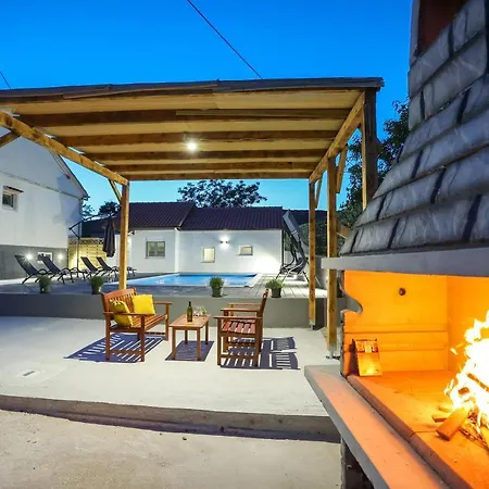 Mia Holiday home *